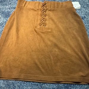 Forever 21 size small camel colored skirt